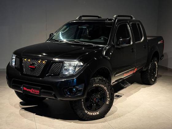 NISSAN FRONTIER 2.5 PLATINUM 4X4 CD TURBO ELETRONIC DIESEL 4P AUTOMÁTICO NISSAN FRONTIER 2.5 PLATINUM 4X4 CD TURBO ELETRONIC DIESEL 4P AUTOMÁTICO